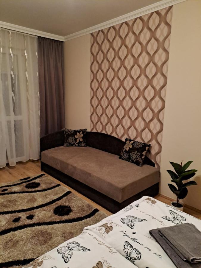 Katalin Apartman Hajdúszoboszló Dış mekan fotoğraf